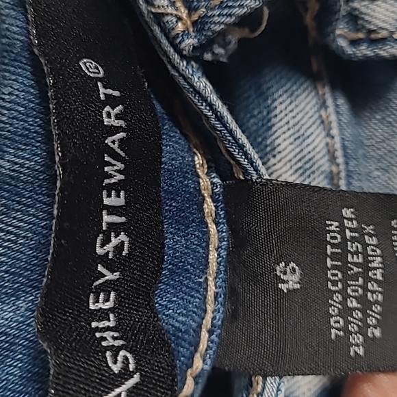 Ashley Stewart's Women's Denim 👖 - Picture 5 of 7